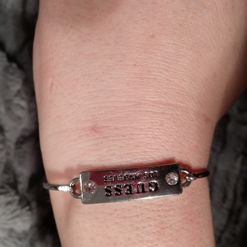 Guess Bracelet - Picture 2 of 4